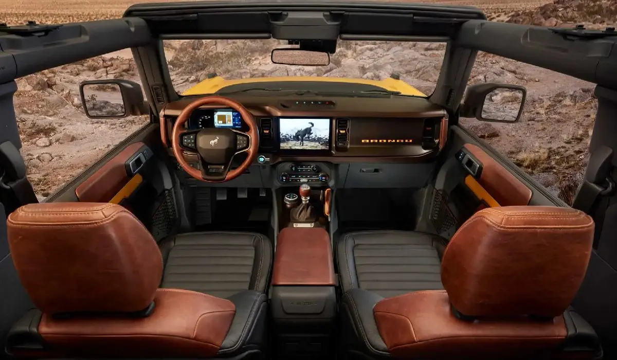 Ford - Bronco Black Diamond 2Dr - Car Rentals Near me - Used Cars Near me - Exclusive Concierge Club.webp